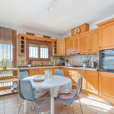 Mestral By Interhome Villa Pau